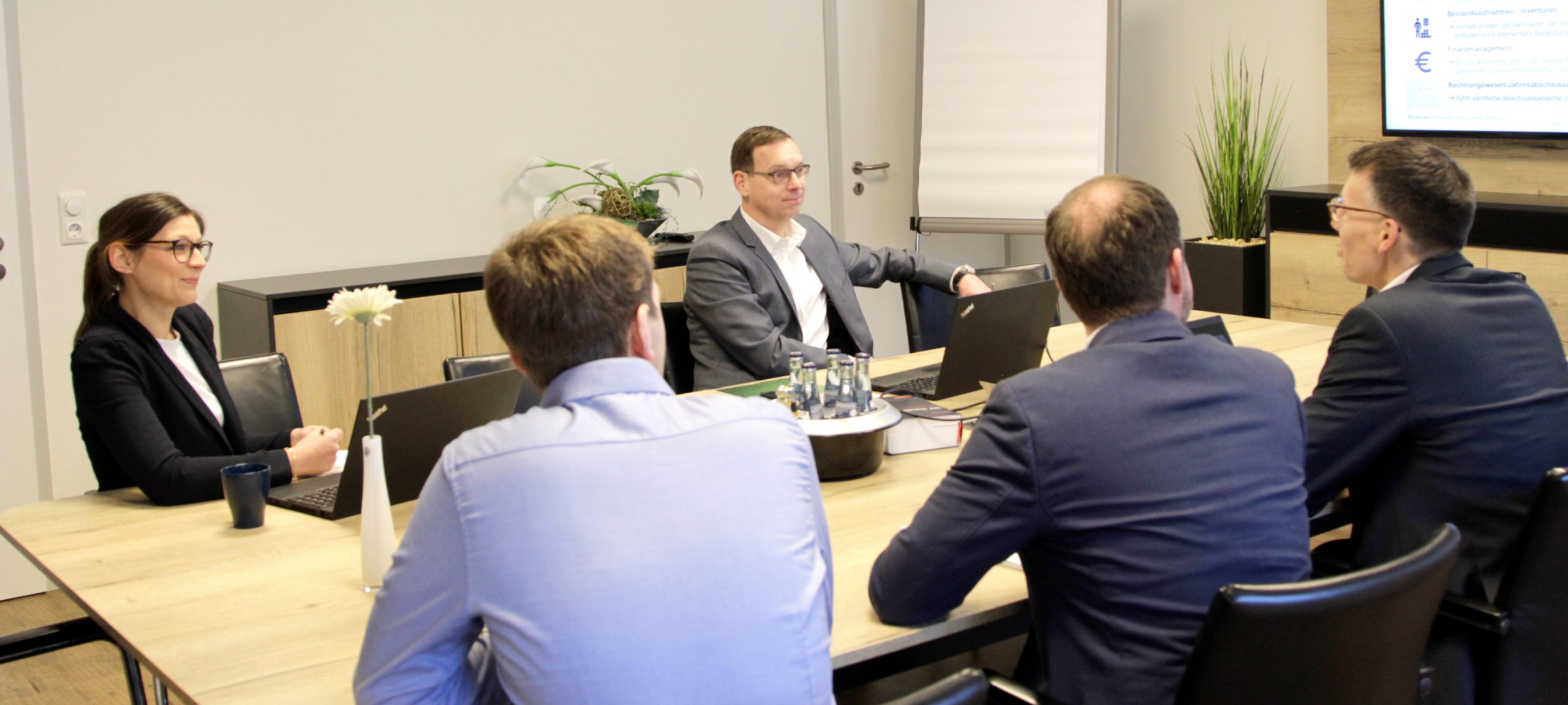 Team von Elvira Löwen - Wirtschaftsprüferin und Steuerberaterin in Windeck